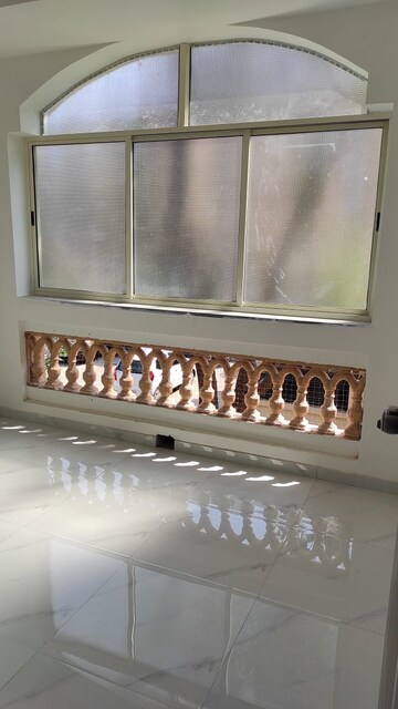 Bedroom in 4 BHK Villa at Satellite – for Rent