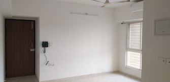 1 BHK Apartment For Resale in Lodha Amara Kolshet Road Thane  8146431