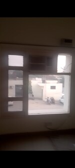 3 BHK + Pooja Room,Servant Room 2200 Sq.Ft. Builder Floor in US Pine Homes