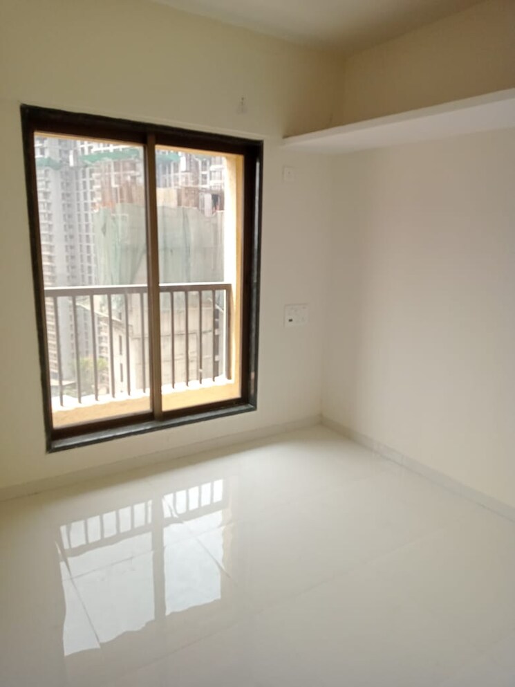 Room, puraniks-glorio-grand-central 1 Bedroom 600 Sq.Ft. Apartment In Vartak Nagar Thane 8146454