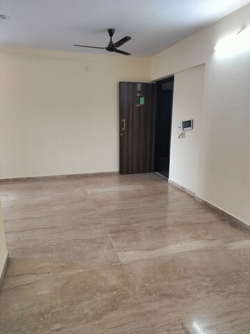 Room in 2 BHK Apartment at Thane West – for Sale