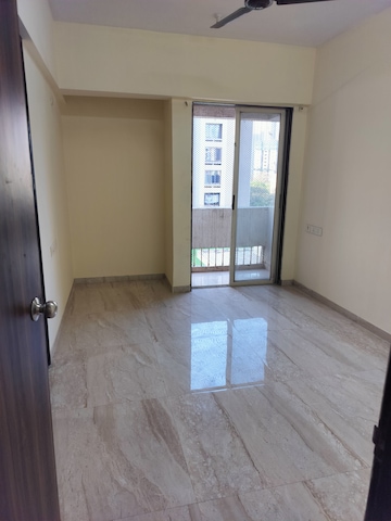 2 BHK Apartment For Resale in Raymond Aashiyana Vartak Nagar Thane  8146494