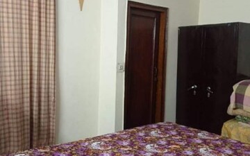 2 BHK Builder Floor For Sale in Lajpat Nagar ii