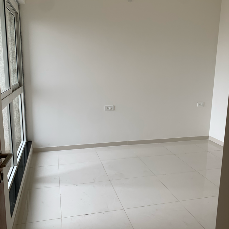 undefined, godrej-emerald 1.5 Bedroom 700 Sq.Ft. Apartment In Gaimukh Gaon Thane 8146516