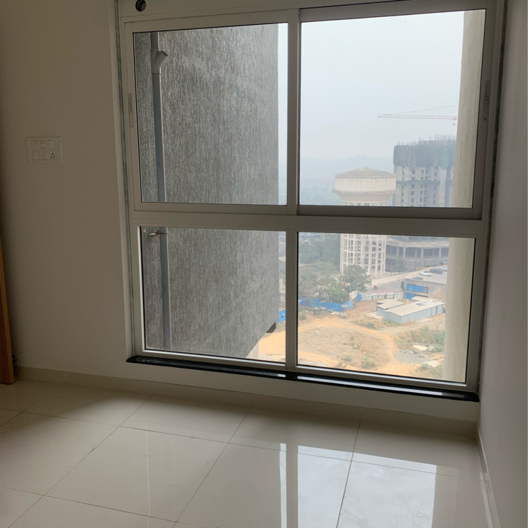 Room, godrej-emerald 1.5 Bedroom 700 Sq.Ft. Apartment In Gaimukh Gaon Thane 8146516