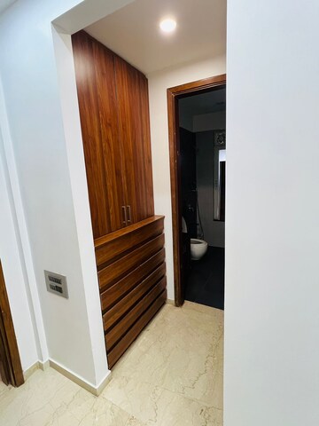 Room in 3 BHK Apartment at Omkar Alta Monte, Malad East – for Sale