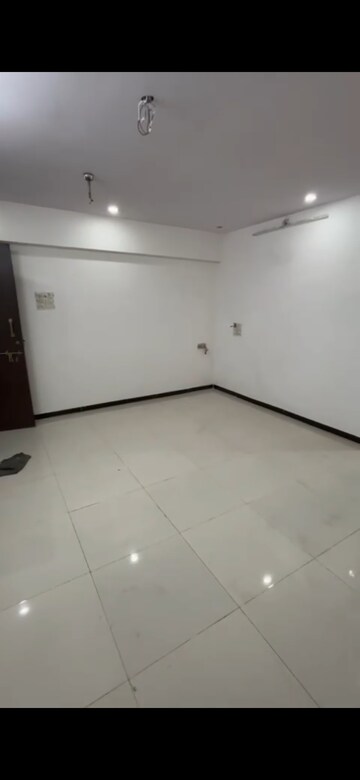 Room in 1 BHK Apartment at Dapoli – for Sale