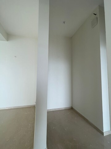 Room in 3 BHK Apartment at Omkar Alta Monte, Malad East – for Sale