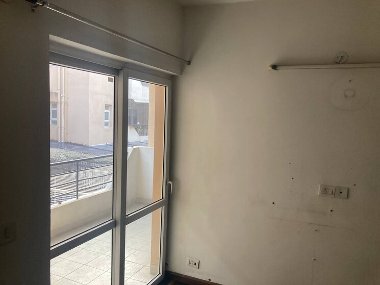 Room, sector 21d 3 Bedroom 250 Sq.Ft. Builder Floor In Sector 21d Faridabad 8146561