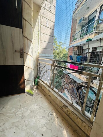 Balcony in 1 BHK Builder Floor at Saket – for Rent