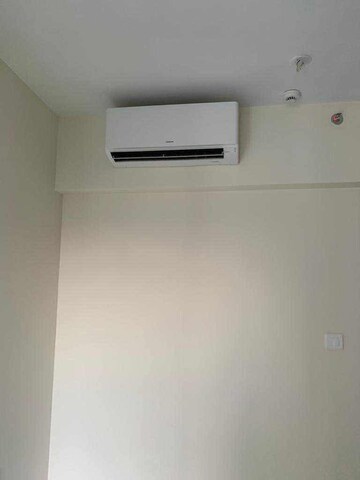 Furnished Amenities in 1 BHK Apartment at Lodha Casa Maxima, Mira Road – for Sale