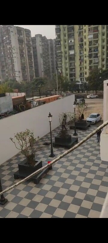 Balcony in 3.5 BHK Apartment at VVIP Mangal, Raj Nagar Extension – for Rent
