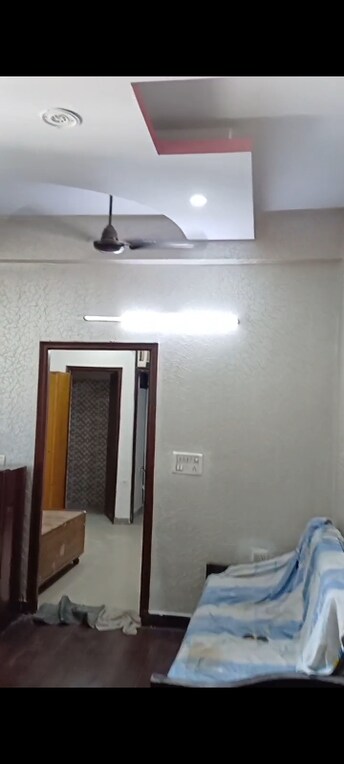 1 BHK Builder Floor For Rent in Vidhayak Colony Nyay Khand I Ghaziabad  8146604