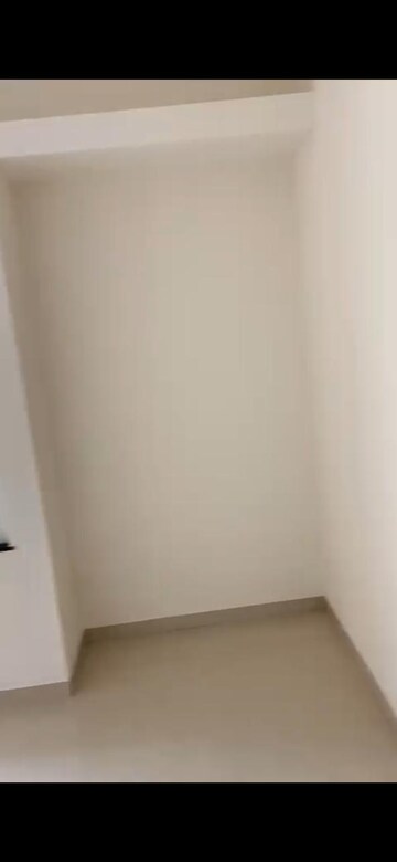 Room in 2 BHK Apartment at Kohinoor Zen Estate, Kharadi – for Sale