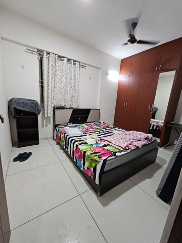 Master Bedroom in 3 BHK Apartment at Mangalam Ankshu Ecstasy, Old Madras Road – for Rent