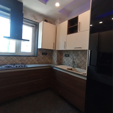 Kitchen in 3 BHK Builder Floor at Malviya Nagar – for Rent