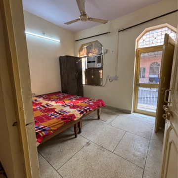 Bedroom in 1 BHK Builder Floor at Saket – for Rent