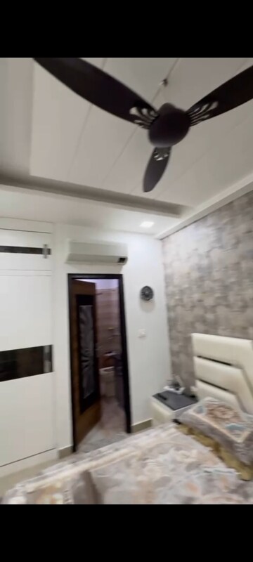 Building Lobby in 2 BHK Builder Floor at Maya Homes, Indrapuram – for Sale