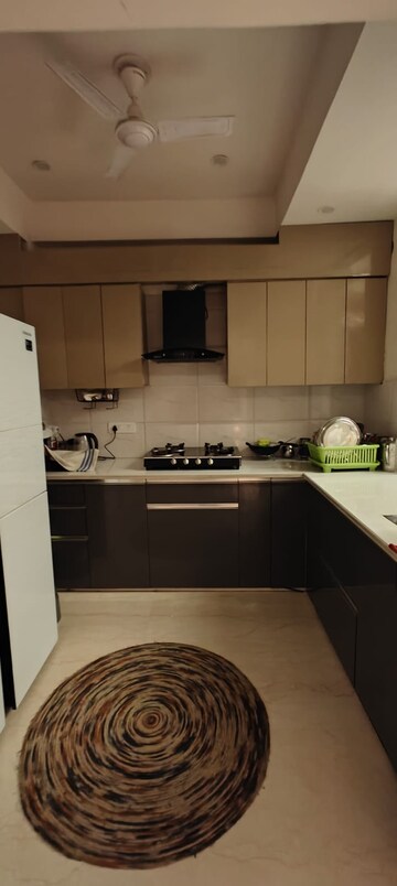 Kitchen in 3 BHK Builder Floor at Vipul World Floors, Sector 48 – for Rent