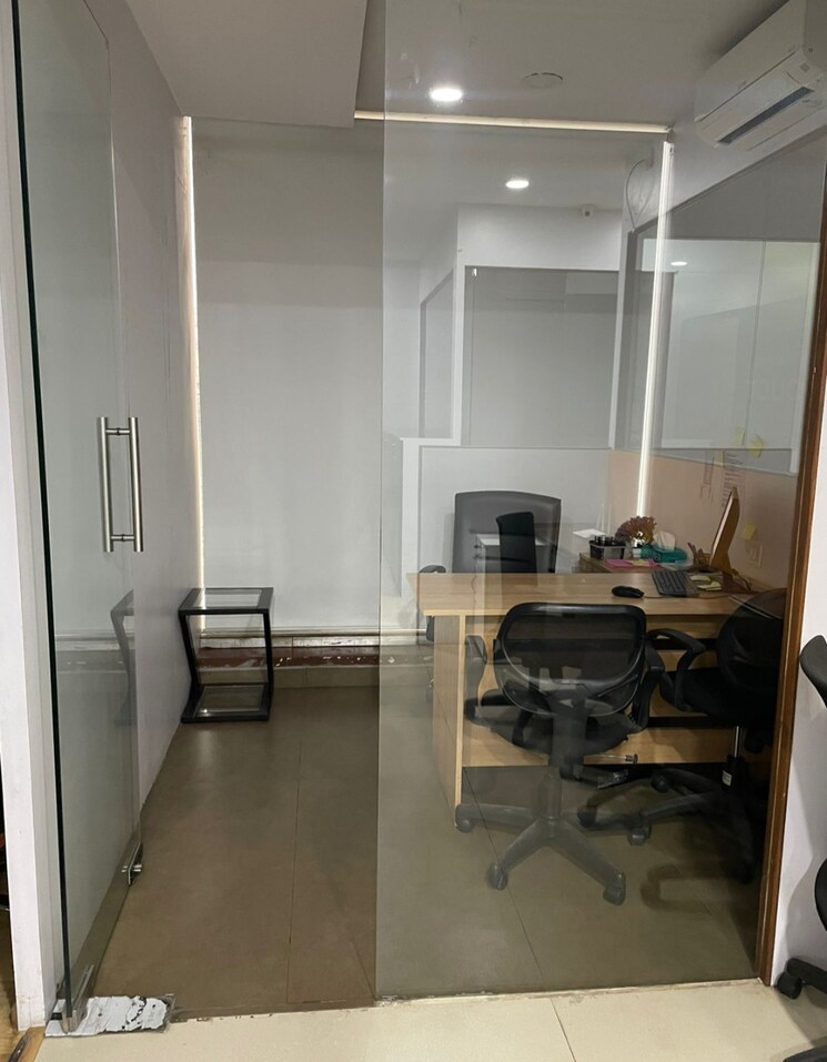 Team Area, cunningham-hallmark Commercial Office Space 3300 Sq.Ft. In Vasanth Nagar Bangalore 8146780