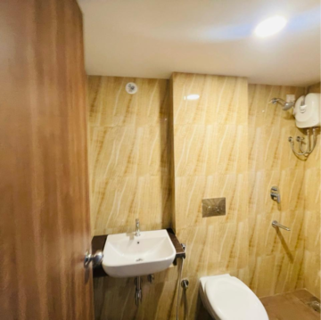 Furnished Amenities in 1 BHK Apartment at Lodha Amara, Sandoz Baug – for Rent