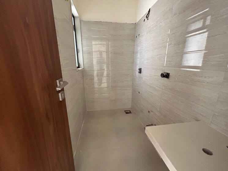 Bathroom, lotus-sky-garden 3 Bedroom 1037 Sq.Ft. Apartment In Malad West Mumbai 8146804