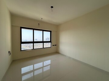 Room in 3 BHK Apartment at Lotus Sky Garden, Malad West – for Sale