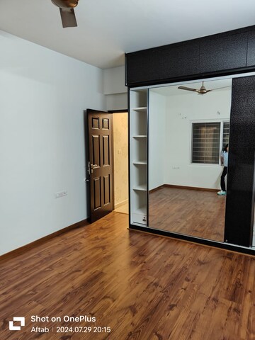 Room in 2 BHK Builder Floor at Rt Nagar – for Rent
