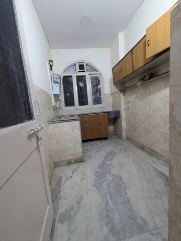 Kitchen in 1.5 BHK Independent House at Sector 9 – for Rent