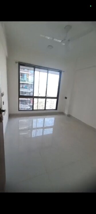 2 BHK Apartment For Resale in Shiv Shakti Tower 28 Malad East Mumbai  8146847