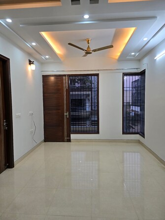 3 BHK Apartment For Rent in Shri Banke Vihari Sector 56 Gurgaon  8146853