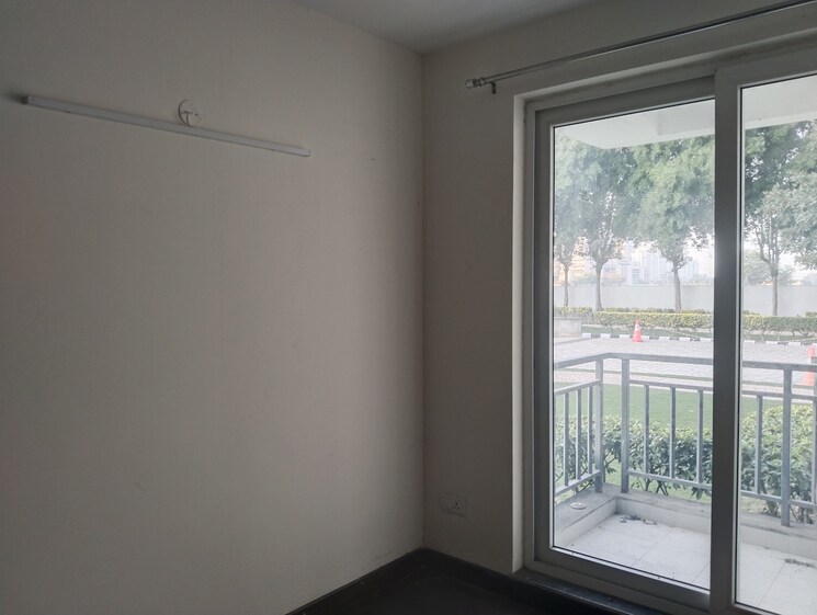 Room, landmark-the-residency 3 Bedroom 1710 Sq.Ft. Apartment In Sector 103 Gurgaon 8146854