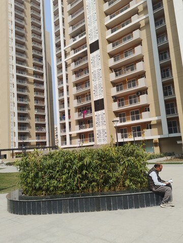3 BHK Apartment – Exterior View View at Rishita Manhattan, Gomti Nagar - for Rent