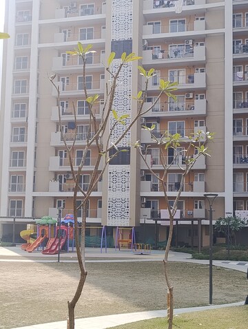 2.5 BHK Apartment – Exterior View View at Rishita Manhattan, Gomti Nagar - for Rent