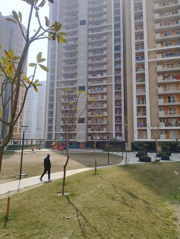 2 BHK Apartment For Rent in Rishita Manhattan, Gomti Nagar