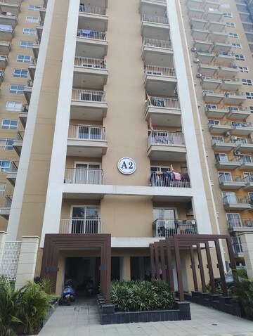 2.5 BHK Apartment For Rent in Rishita Manhattan, Gomti Nagar