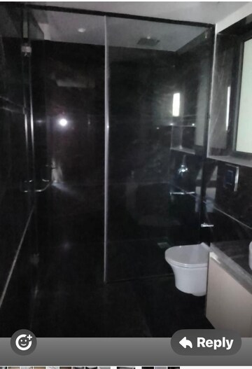 Bathroom in 4 BHK Builder Floor at DLF City Phase IV, Dlf Phase iv – for Rent