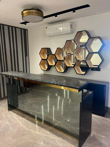 Kitchen in 3 BHK Builder Floor at DLF City Phase IV, Dlf Phase iv – for Rent
