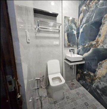 Bathroom in 2 BHK Independent House at Gomti Nagar – for Rent