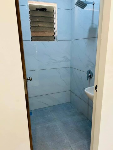 Bathroom in 1 BHK Apartment at Nakshatra Pride-I, Naigaon East – for Rent
