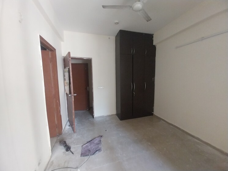 Room, mahagun-mywoods 2.5 Bedroom 1110 Sq.Ft. Apartment In Sector 16c Greater Noida Greater Noida 8146999