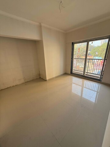 Room in 2 BHK Builder Floor at Raunak Residency Thane, Pokhran Road No 1 – for Sale