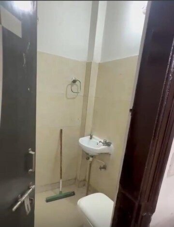 Bathroom in 2 BHK Builder Floor at Vasundhara Sector 5 – for Rent