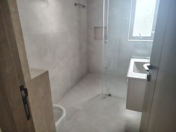 Bathroom in 4 BHK Apartment at Fortune Icon, Banjara Hills – for Rent