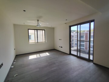 Room in 4 BHK Apartment at Fortune Icon, Banjara Hills – for Rent