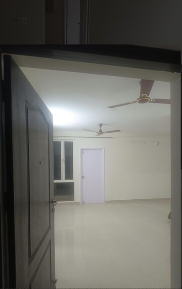 Room in 3 BHK Apartment at Sare Home, Sector 92 – for Rent