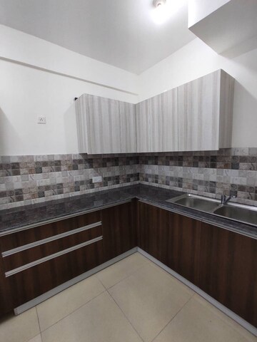 3 BHK Apartment For Rent in International Airport Road