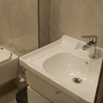Bathroom in 1.5 BHK Builder Floor at Malviya Nagar – for Rent