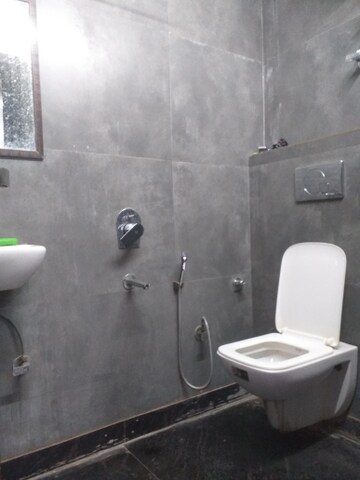 Bathroom in 1 BHK Builder Floor at Old Rajinder Nagar – for Rent