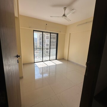 Bathroom in 2 BHK Apartment at Akshita Heights, Mira Road East – for Rent